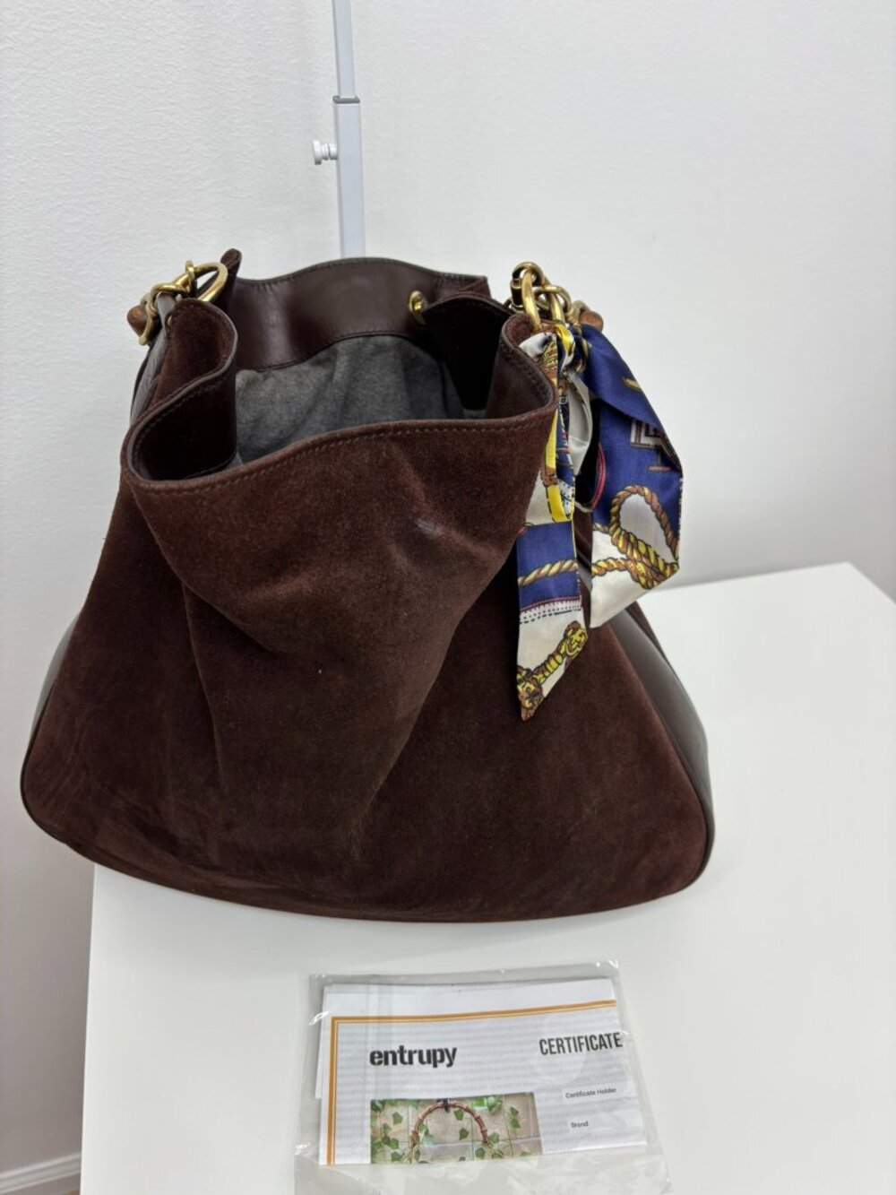 Vintage Gucci Diana Bamboo Suede Hobo Bag – Chocolate Brown - Picture 5 of 8